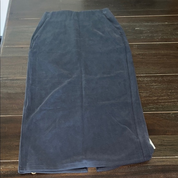 Lululemon Softstreme Midi Skirt Black Sz 2 NWT - Picture 5 of 9